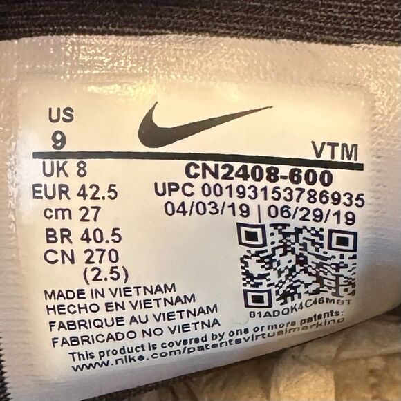 Undercover x Nike Air Max 720 Shoes main image 7